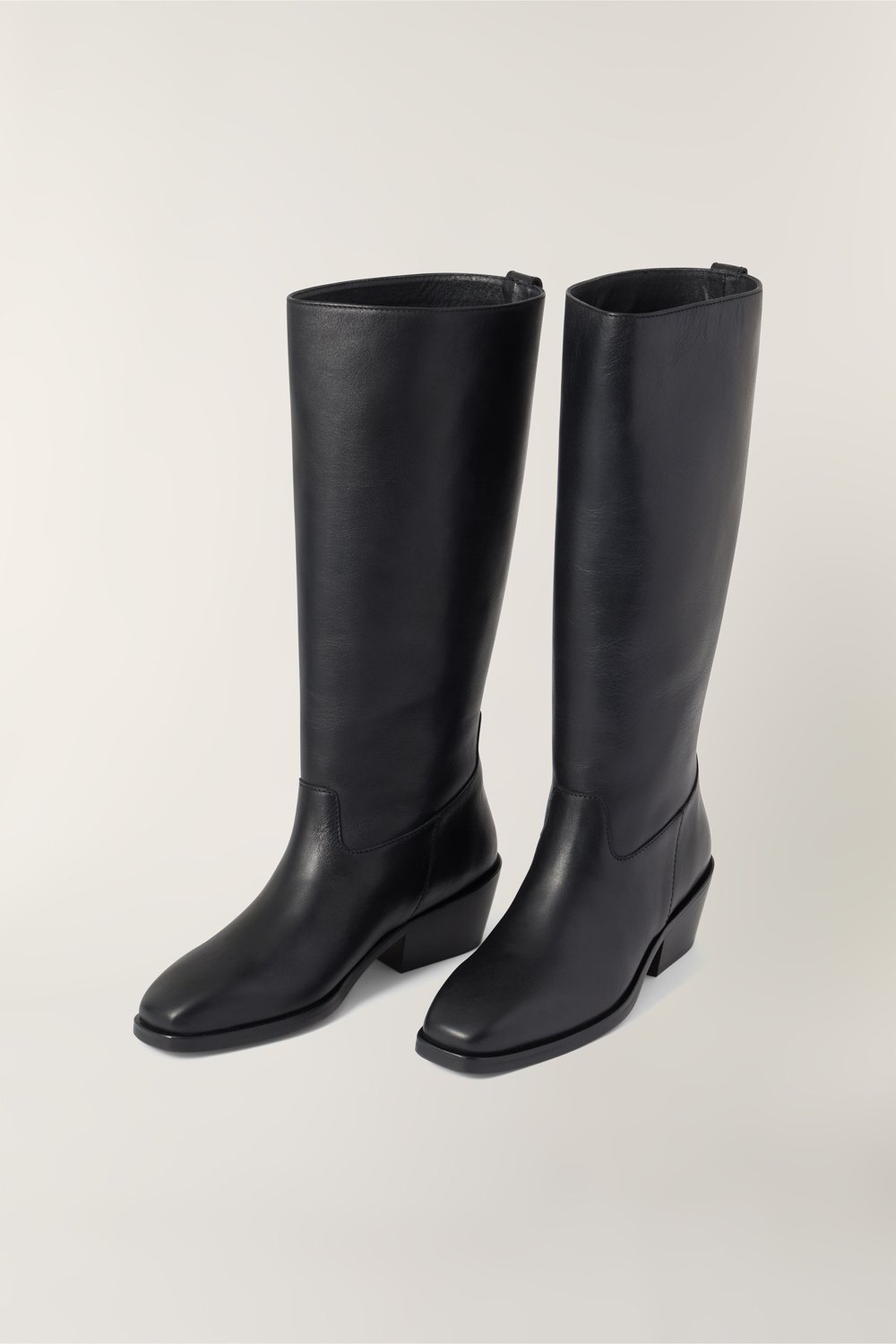 BERGAM BLACK BOOTS